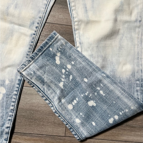 NWT True Religion Halle Mid Rise Super Skinny Jeans- 26 - Picture 2 of 16